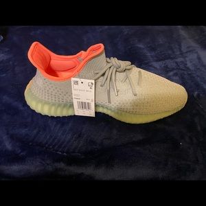 Adidas Yeezy Boost 350 V2 Desert Sage Size 10